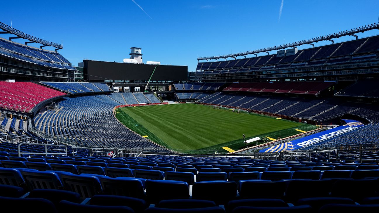 NFL球场如何改造为世界杯草皮：11座球场的幕后工程